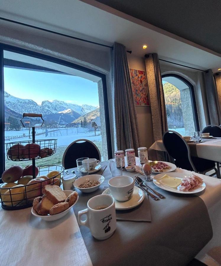 Hotel Restaurant Le Madame La Ferrière Eksteriør bilde